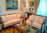saloni-ksylino-queen-anne